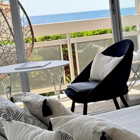 Charmant studio avec terrasse vue mer à 50 m Sainte-Maxime Extérieur photo